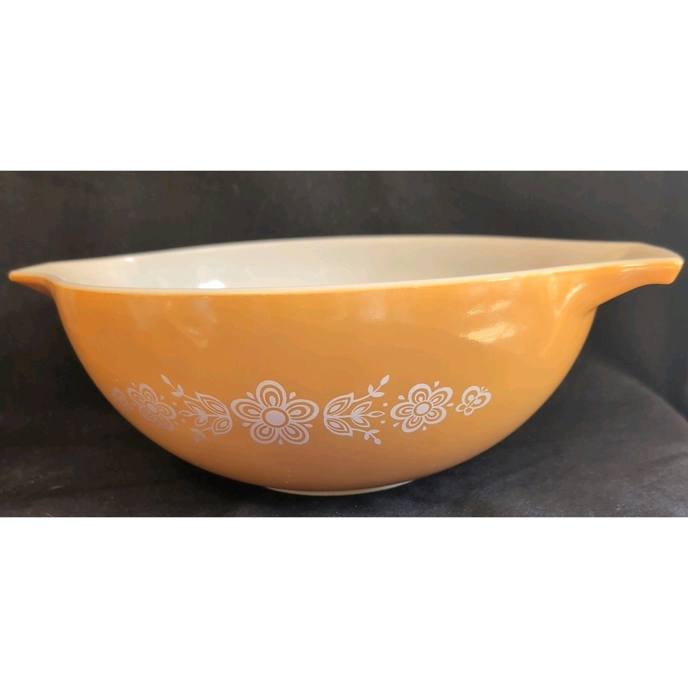 Vintage Pyrex Butterfly Gold Cinderella Mixing Bowl 4 Quart 444 Gold White Large